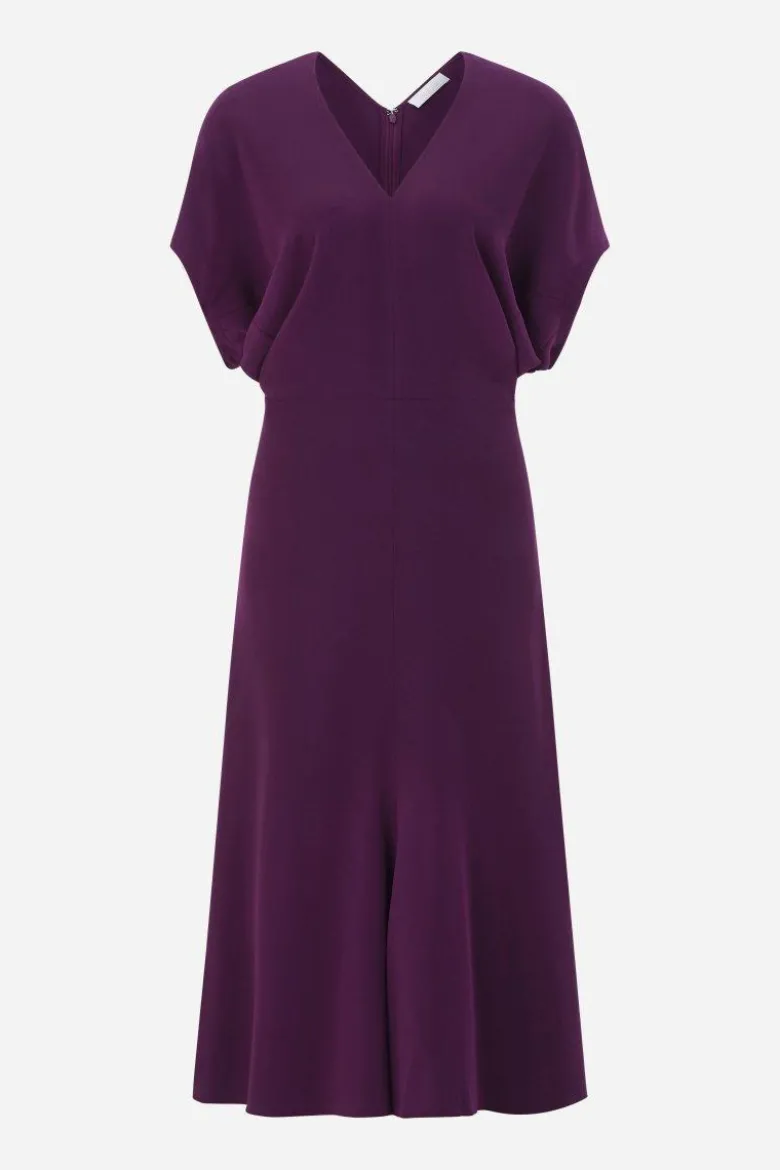 Tailliertes Midikleid mit V-Ausschnitt