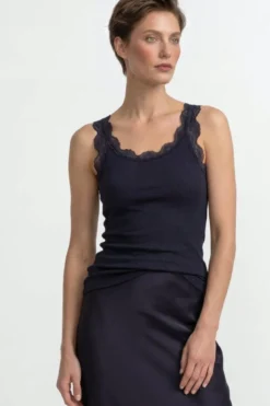 Tanktop mit Spitze