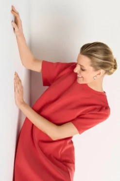 T-Shirt-Kleid mit Puffärmeln