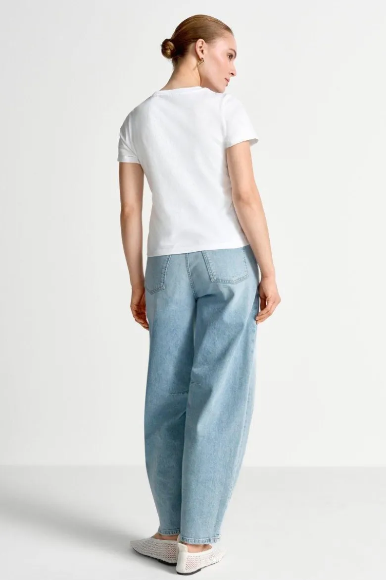T-Shirt mit Blumenstickerei