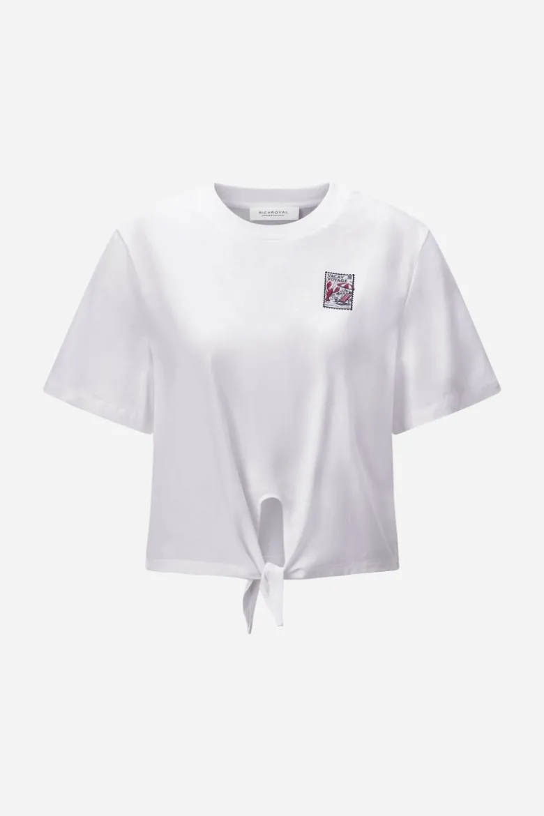 T-Shirt mit Knoten