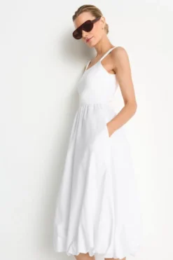 Weißes Ballonkleid