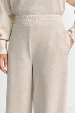 Weite Jogginghose