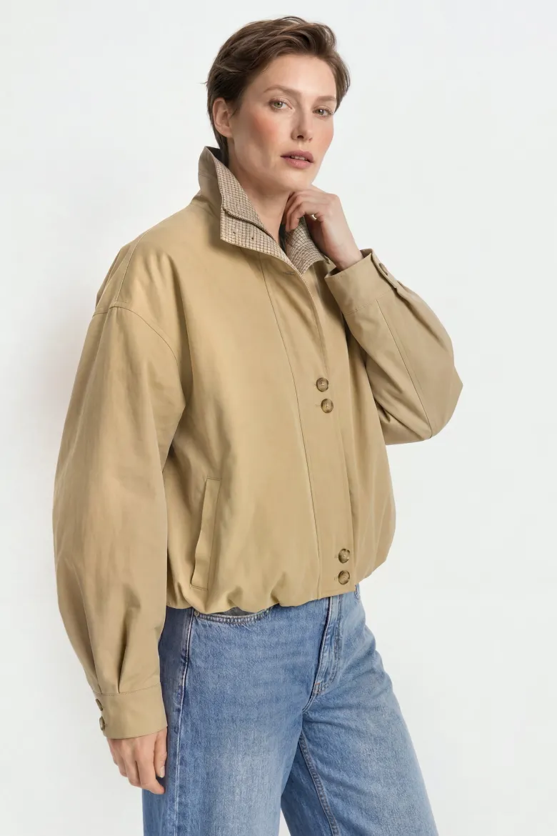 Wendejacke mit Stehkragen