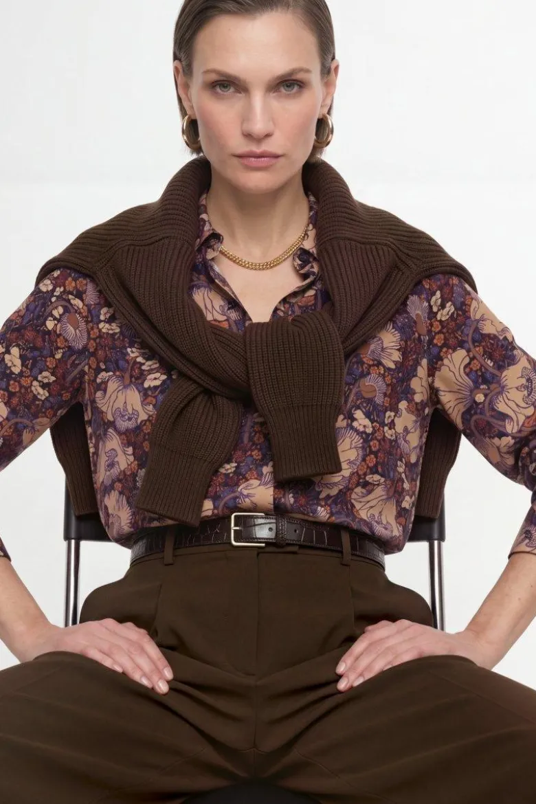 Wide-Leg-Bundfaltenhose