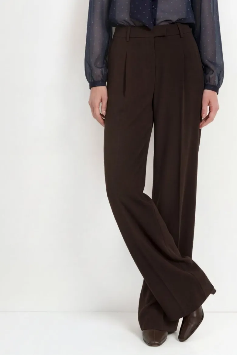 Wide-Leg Bundfaltenhose