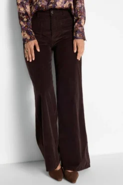 Wide-Leg-Cordhose