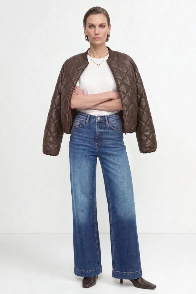Wide Leg Denim mit hoher Taille